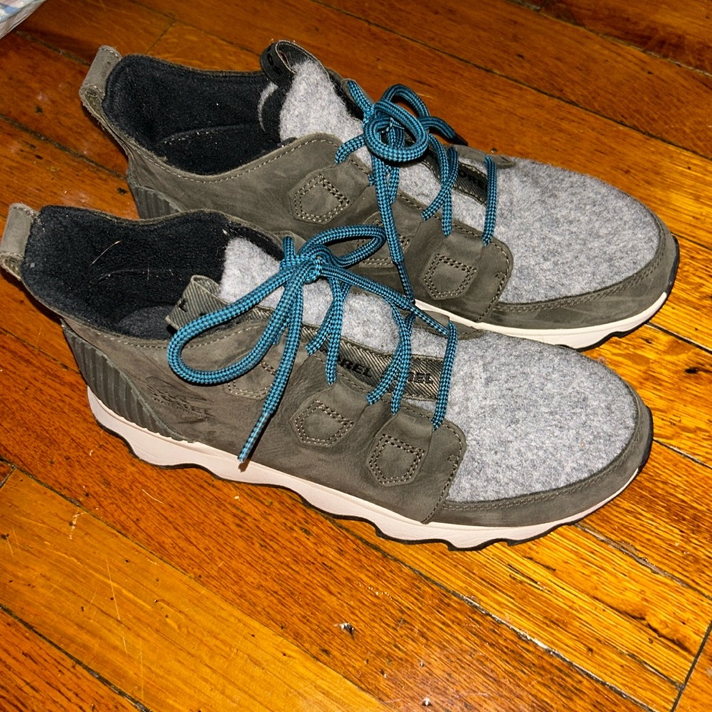 SOREL winter sneakers